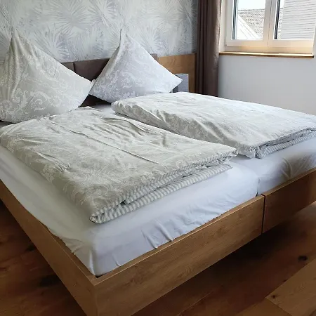 Am Funkenbuehl * Salem (Baden-Wurttemberg)